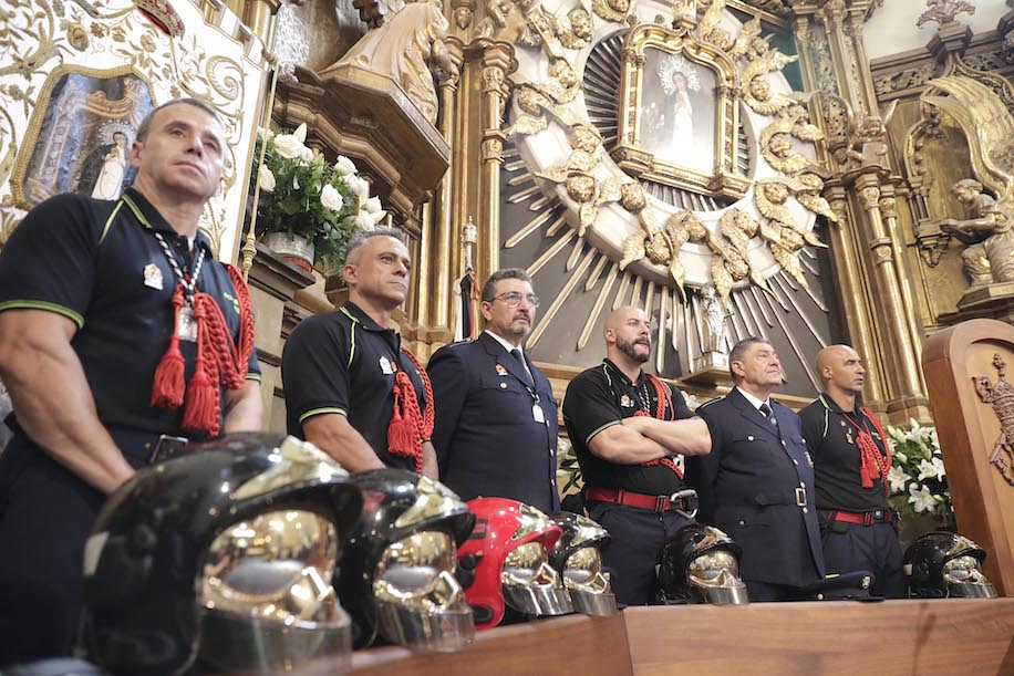 Firemen and Brigade Chiefs admired by the gay bears of Madrid at the Virgin de la Paloma